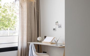 Property slide 10