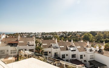 Property slide 48