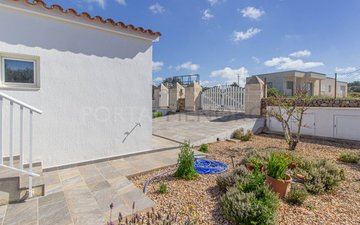 Property slide 30