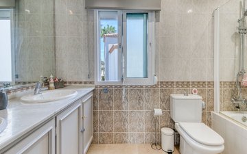 Property slide 30