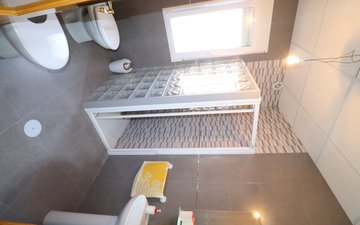 Property slide 31