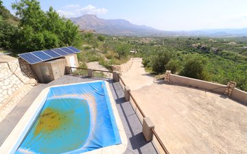 Property slide 41