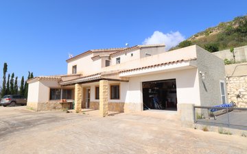 Property slide 44