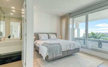 Property slide 19