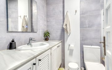 Property slide 17