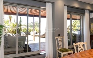 Property slide 14