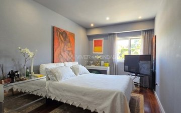 Property slide 25
