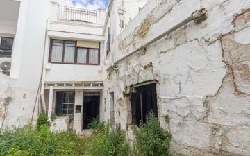 Property slide 8