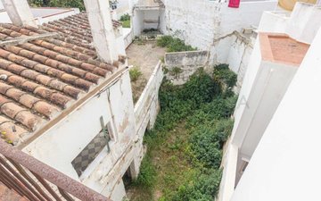 Property slide 21
