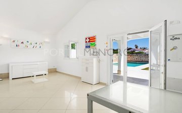 Property slide 11