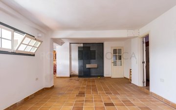 Property slide 28