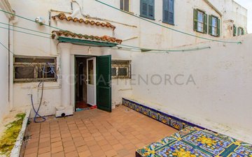 Property slide 18