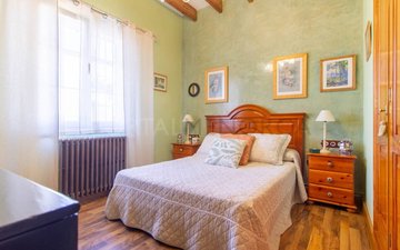 Property slide 20