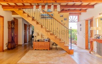 Property slide 22