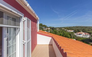 Property slide 28