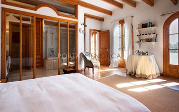 Property slide 32