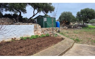 Property slide 46