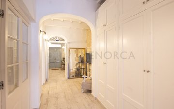 Property slide 19