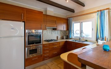Property slide 21