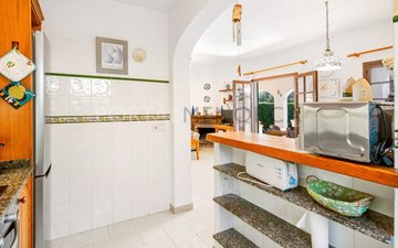 Property slide 22