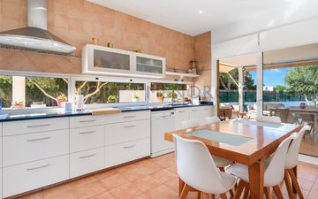 Property slide 17
