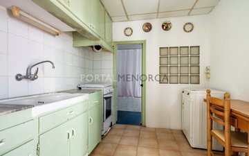 Property slide 21