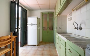 Property slide 24