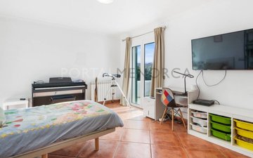 Property slide 24
