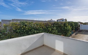 Property slide 27