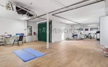 Property slide 47