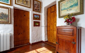 Property slide 24