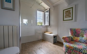 Property slide 31