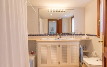 Property slide 30