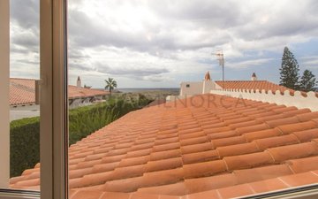 Property slide 34