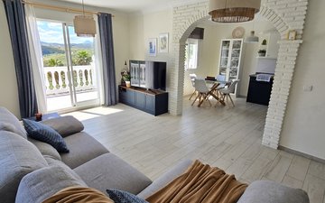 Property slide 27