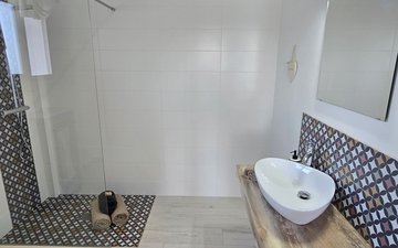 Property slide 35