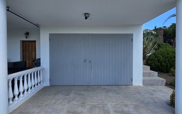 Property slide 39