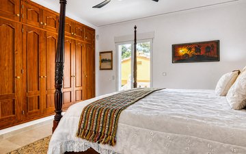 Property slide 17