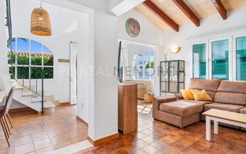 Property slide 10