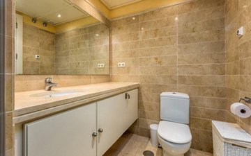 Property slide 18