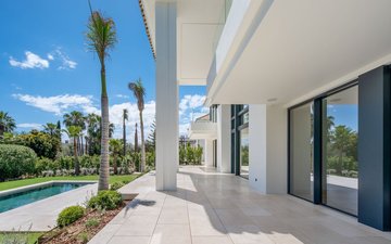 Property slide 41