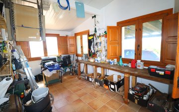 Property slide 41