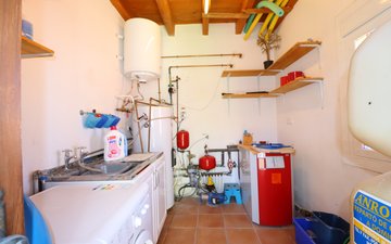 Property slide 44
