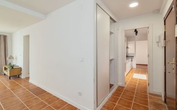 Property slide 16