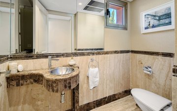 Property slide 40