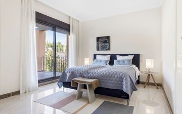 Property slide 21