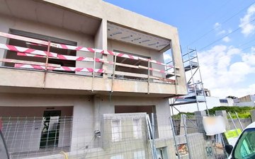 Property slide 22