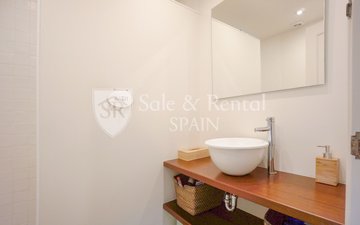Property slide 40