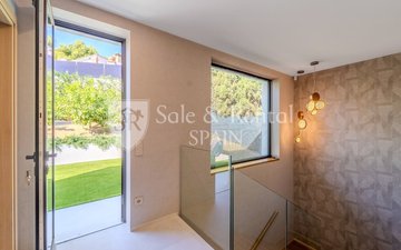 Property slide 35