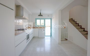 Property slide 5